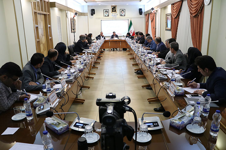 نیروی انسانی 4
