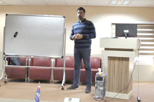 دکتر سالاری