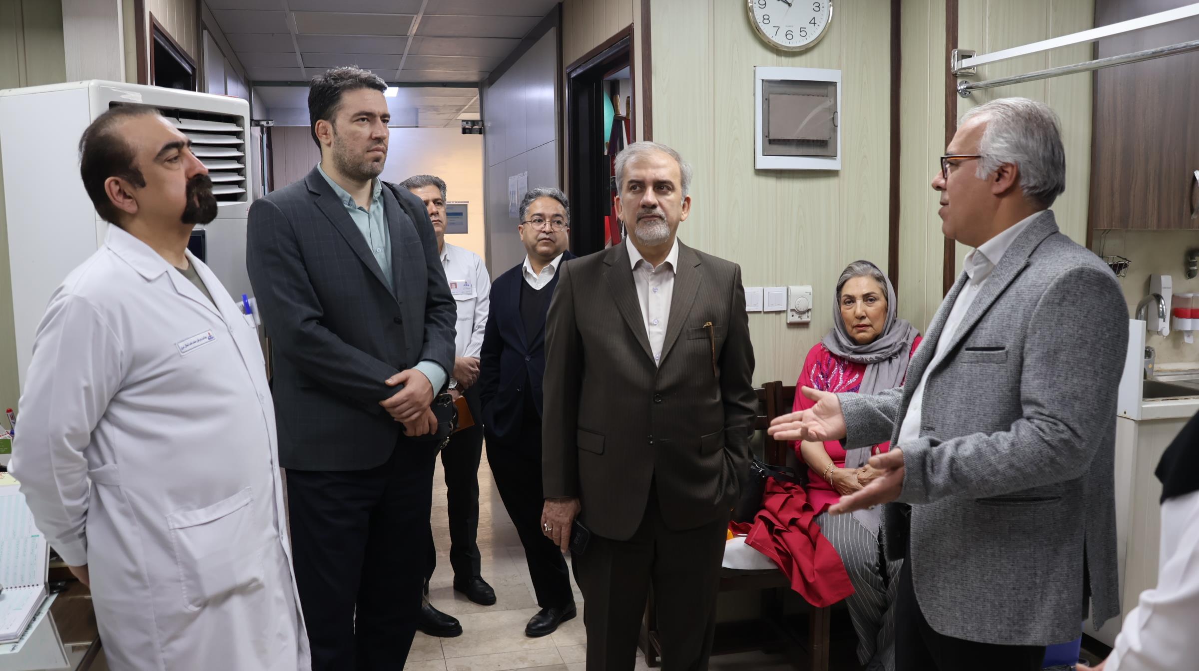 افتتاح نیروگاه خورشیدی  14