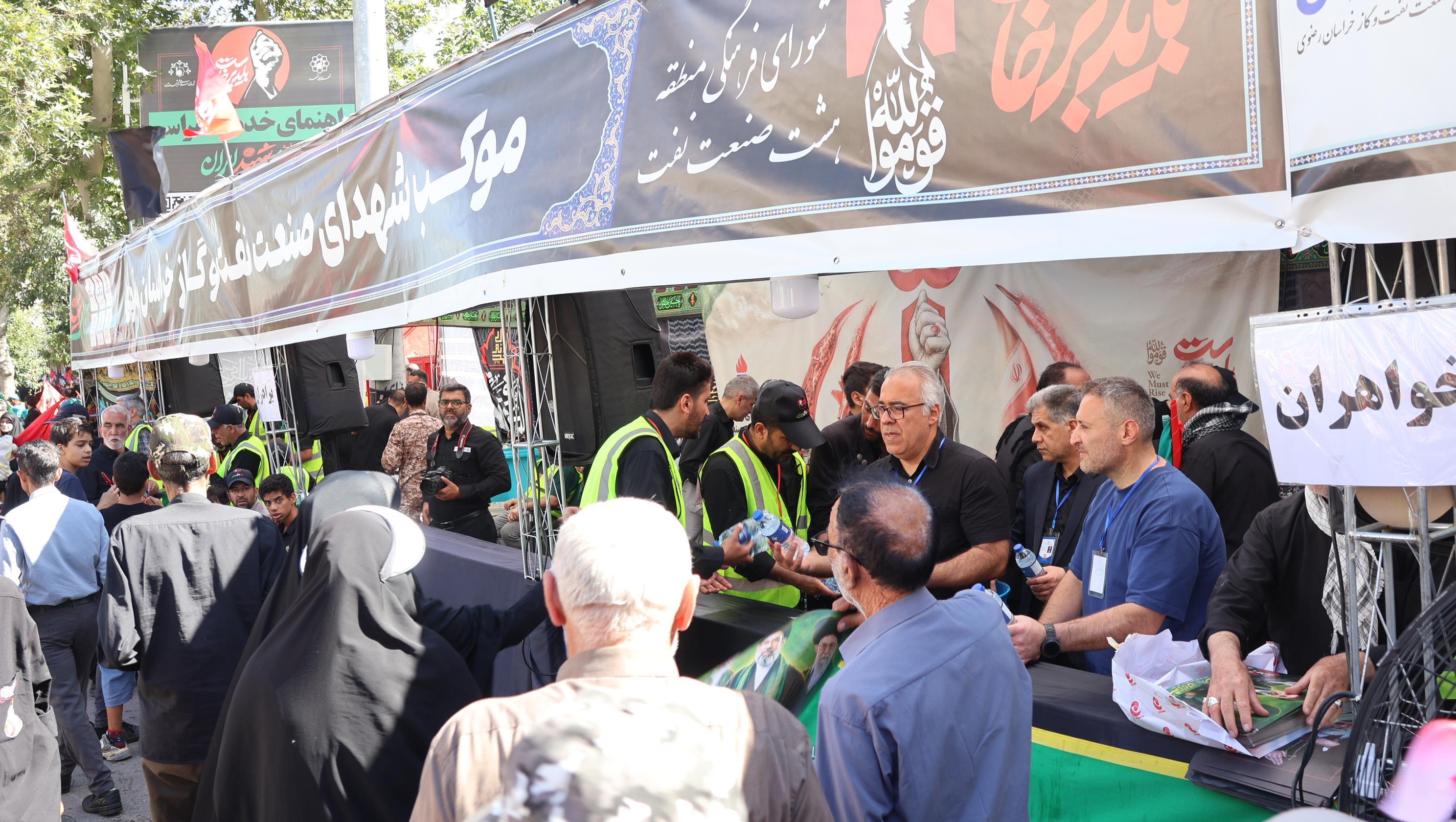 تشییع رهبر در مشهد 3