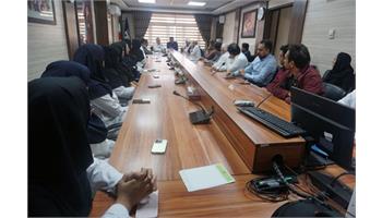 بازدید دکترسیدشریف حسینی مشاور وزیر نفت در امورایثارگران و هیات همراه  از بهداشت ودرمان صنعت نفت شمال شرق کشور