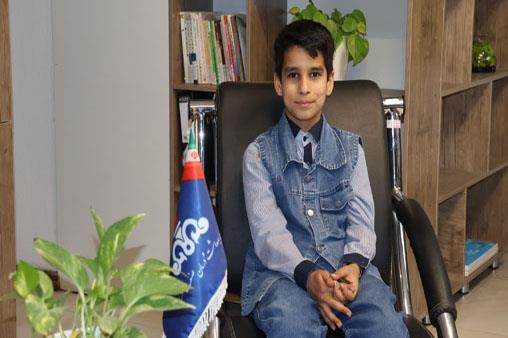 کسب مقام طلای کشوری توسط نوجوان ۱۰ ساله بهداشت و درمان شمال شرق