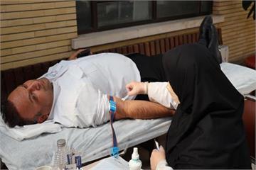 استقبال پرشور کارکنان بهداشت و درمان شمال شرق از اهدای خون در اقدامی خداپسندانه