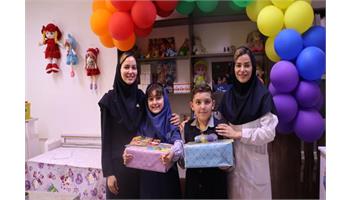 گزارش تصویری/ اهدای جوایز به دوقلوهای بهداشت و درمان شمال شرق